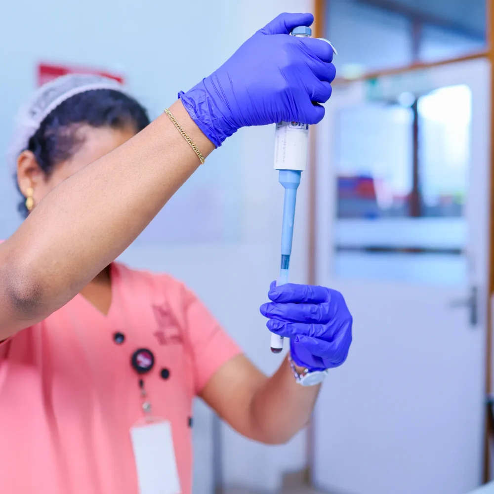 bio (1)